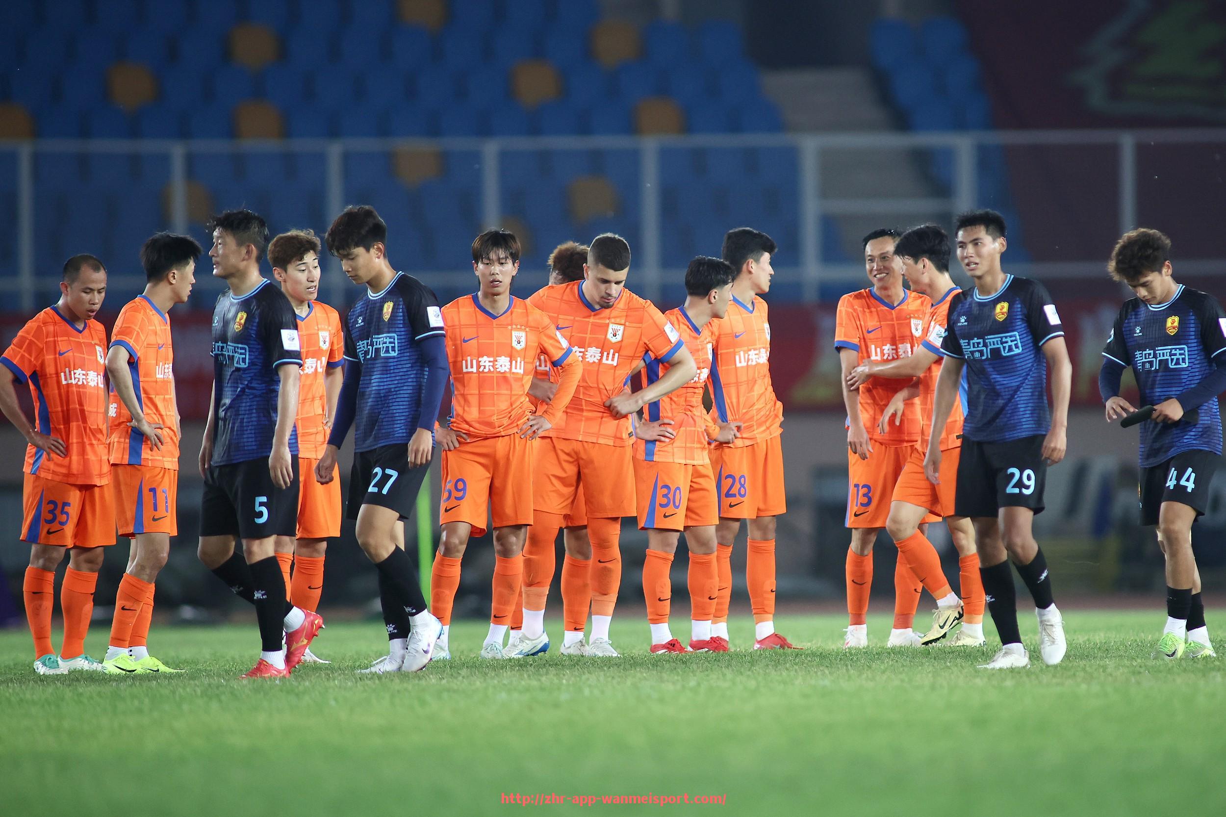 完美体育官方入口-世俱杯比赛期间球迷聚集点分布情况统计及人流管理措施